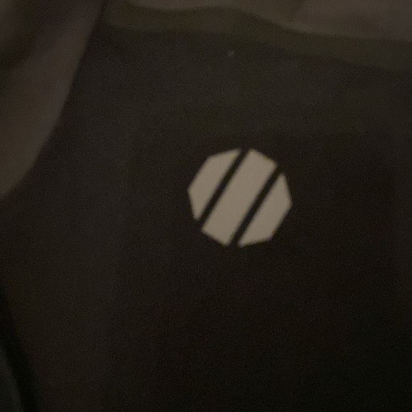 UFC Reebok Hoodie - Picture 2 of 6